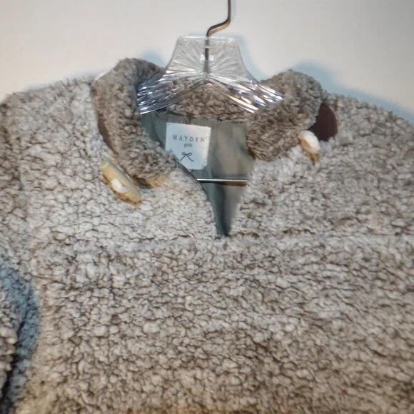 Hayden Girls Fuzzy Pullover Kid's Sz 13/14 - Picture 2 of 6